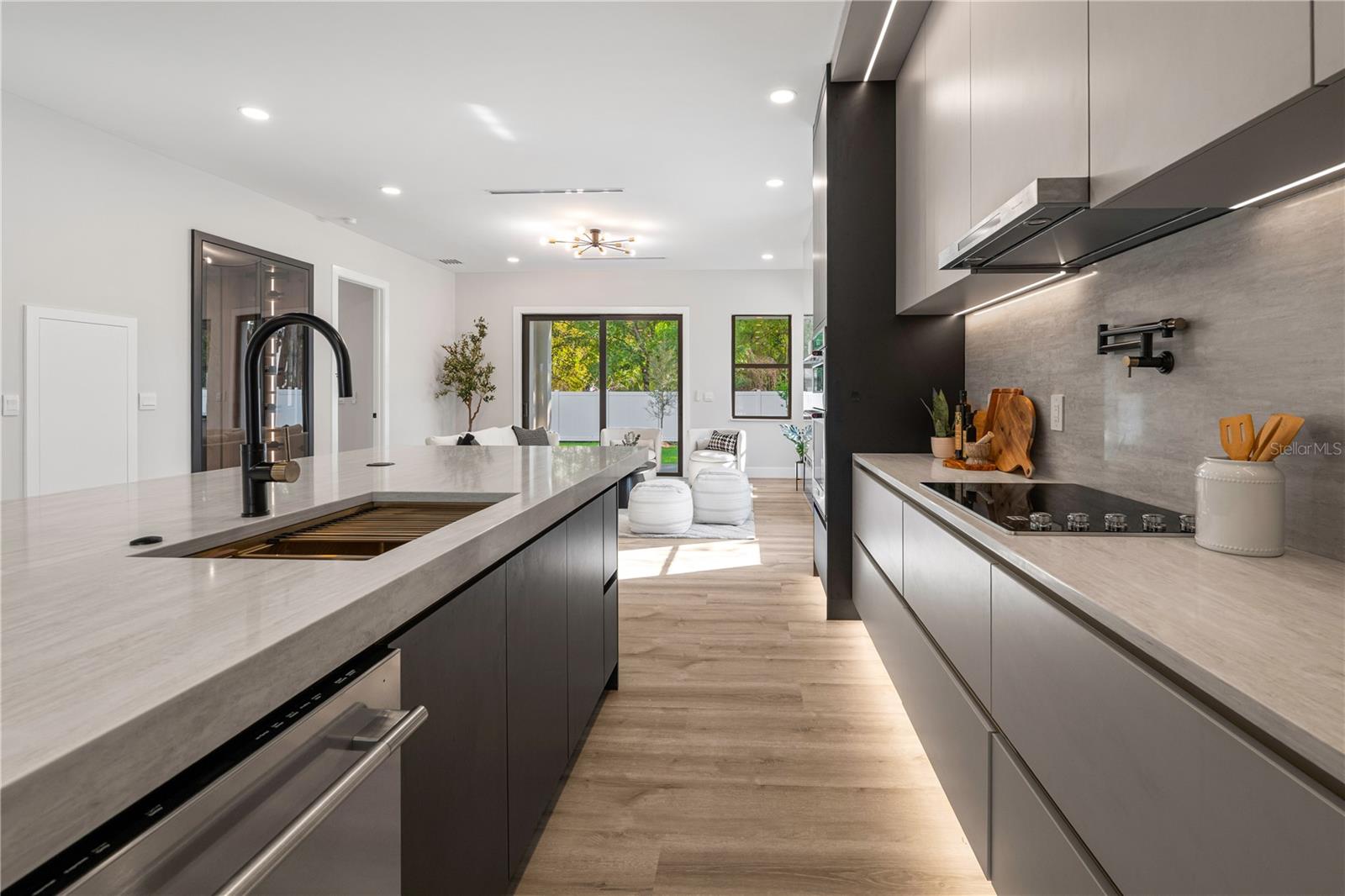 Image 52 of 58 For 3104 Pine Street