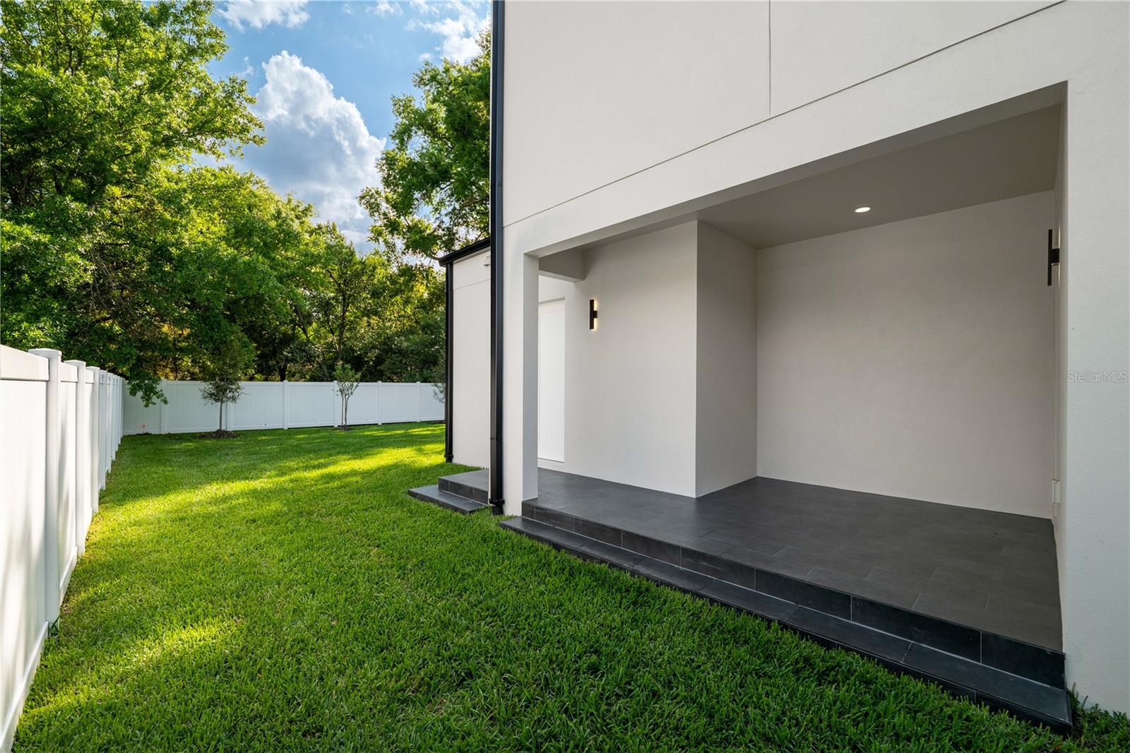 Image 9 of 58 For 3104 Pine Street