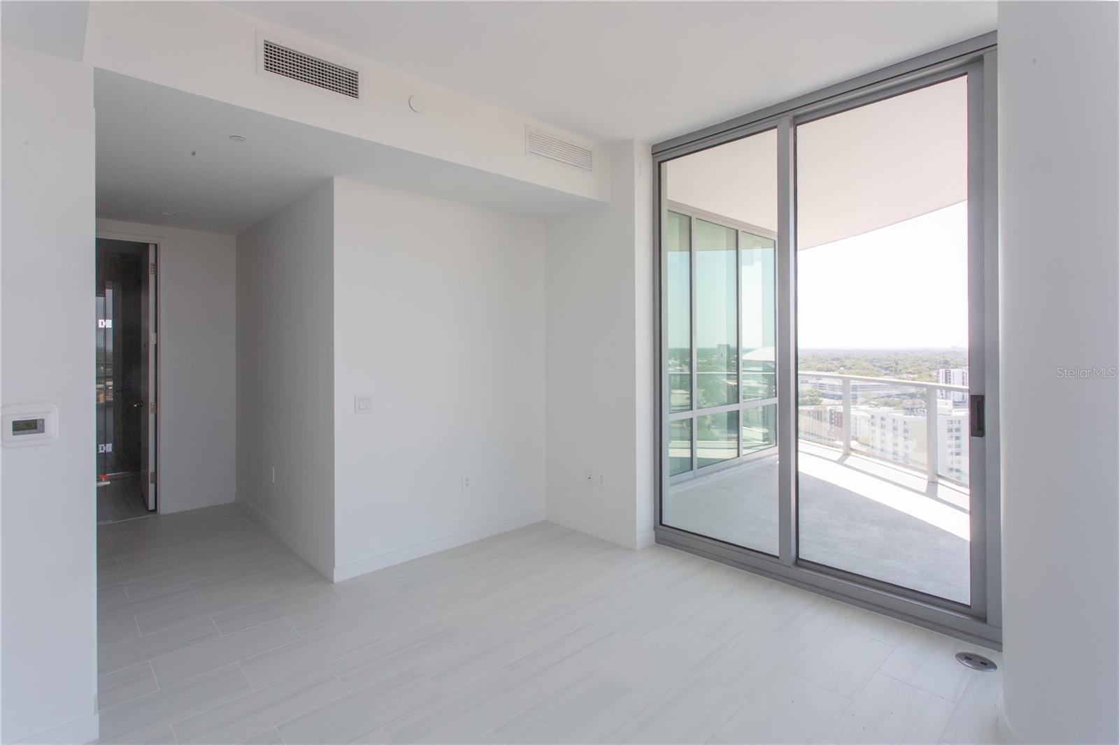 Image 17 of 28 For 400 Central Avenue 2001