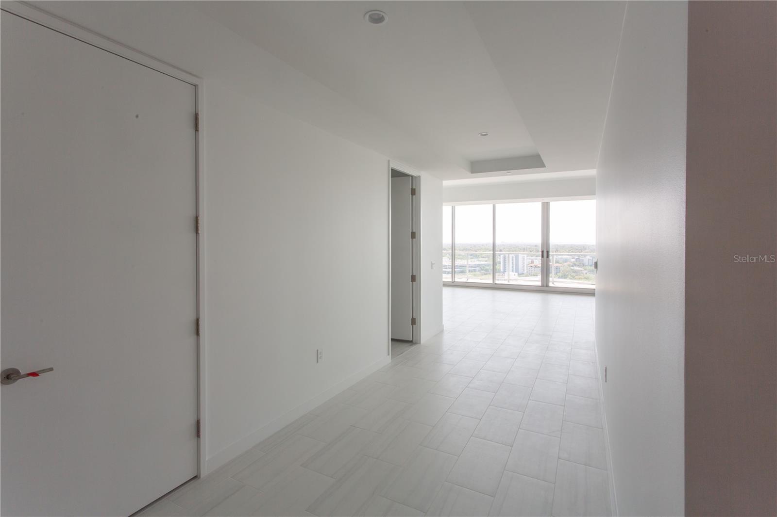 Image 7 of 28 For 400 Central Avenue 2001