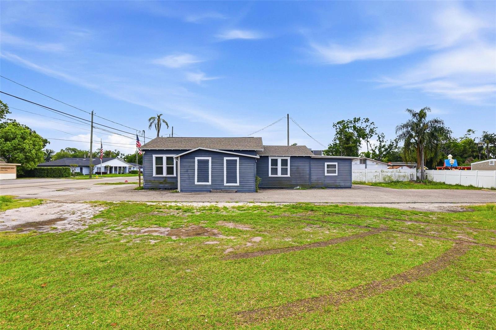 Image 10 of 58 For 6708 Himes Avenue