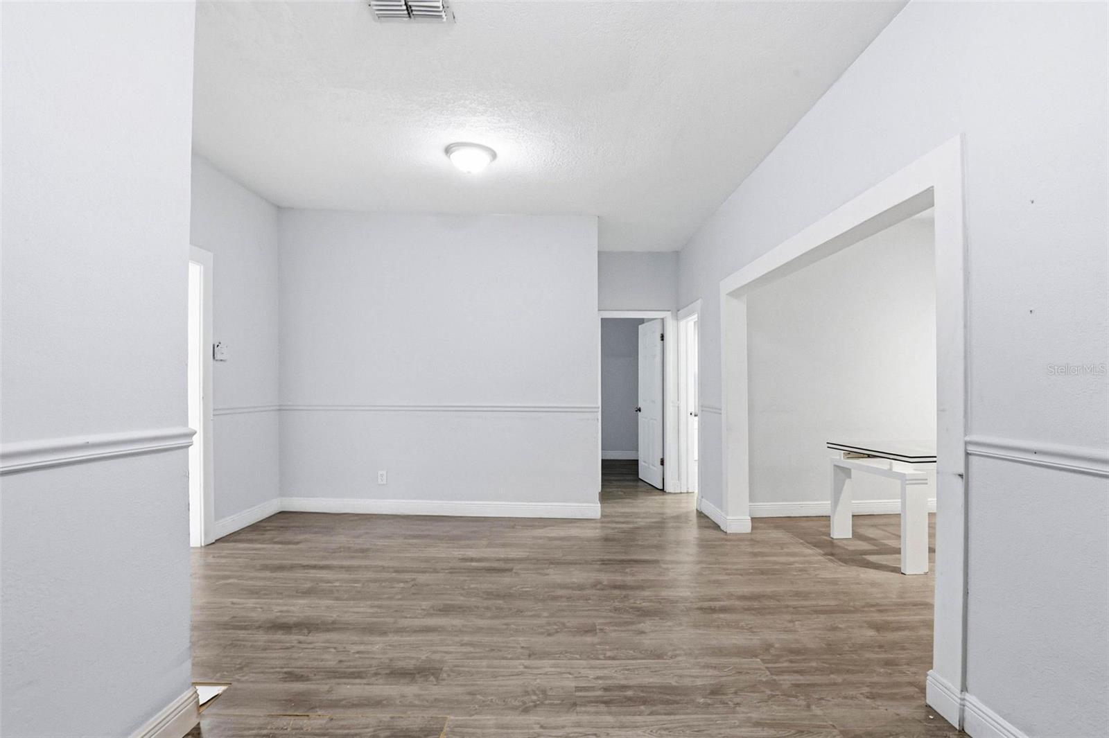 Image 25 of 58 For 6708 Himes Avenue