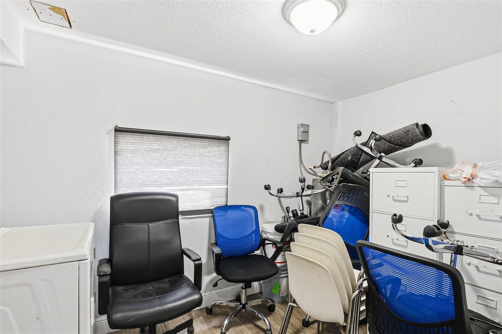 Image 42 of 58 For 6708 Himes Avenue