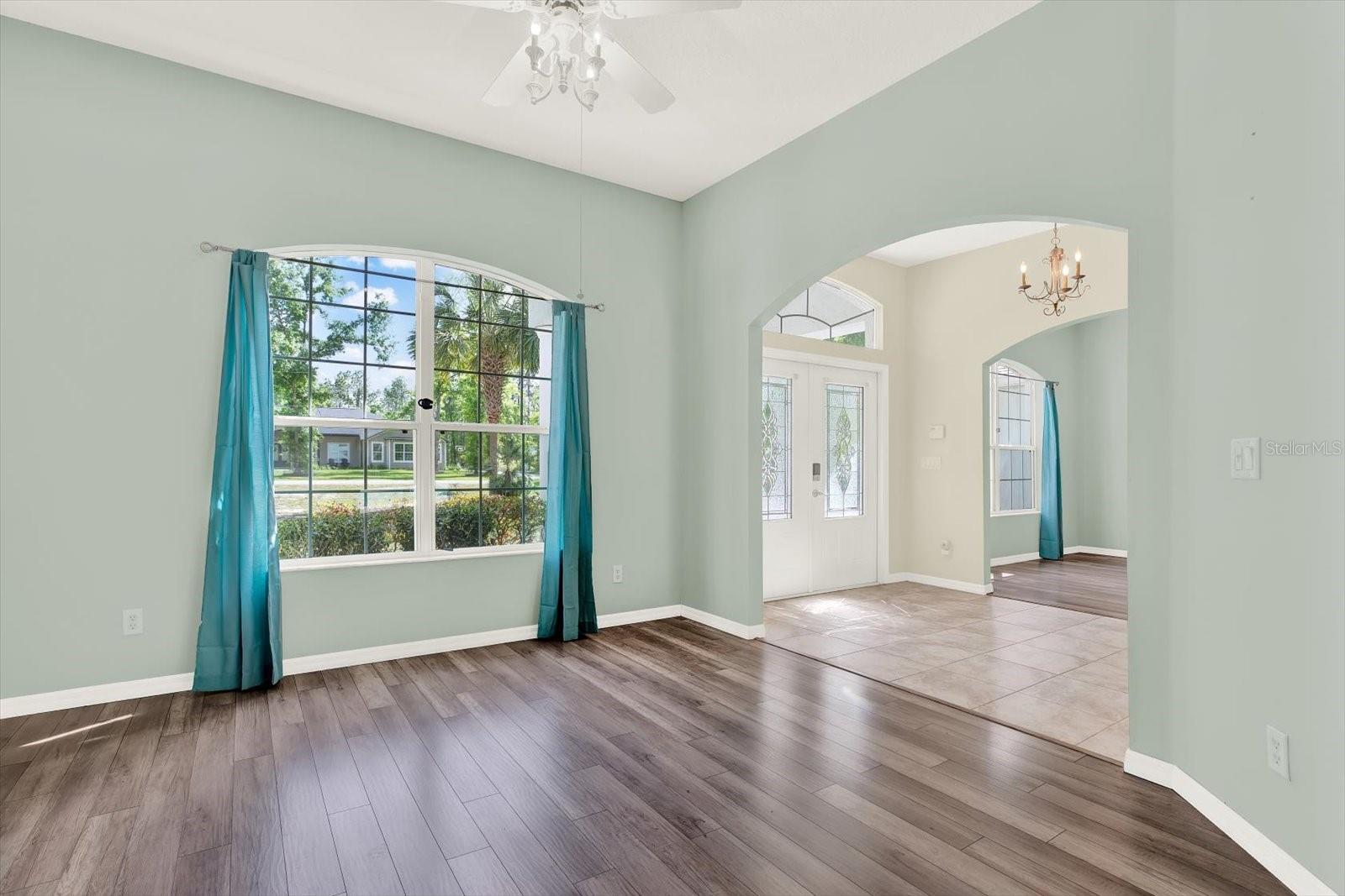 Image 6 of 64 For 1155 Bluebird Court