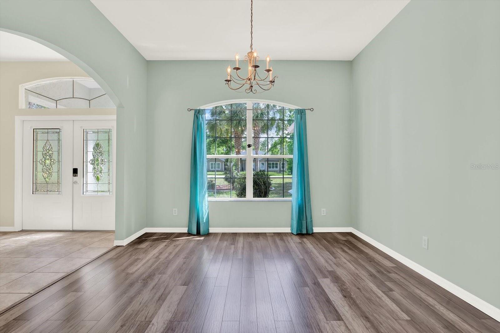 Image 8 of 64 For 1155 Bluebird Court