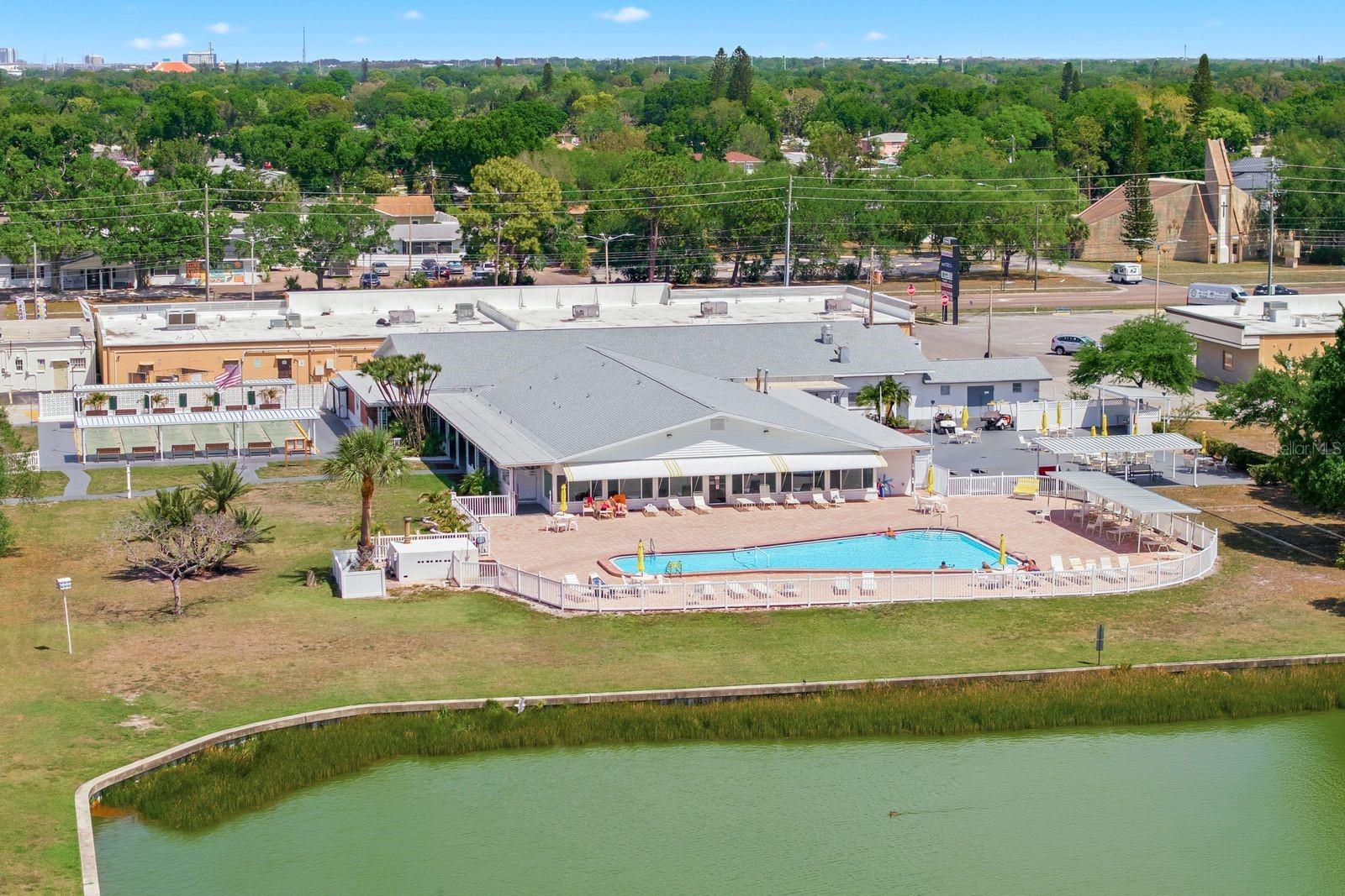 Image 31 of 39 For 2011 58th Avenue N 5