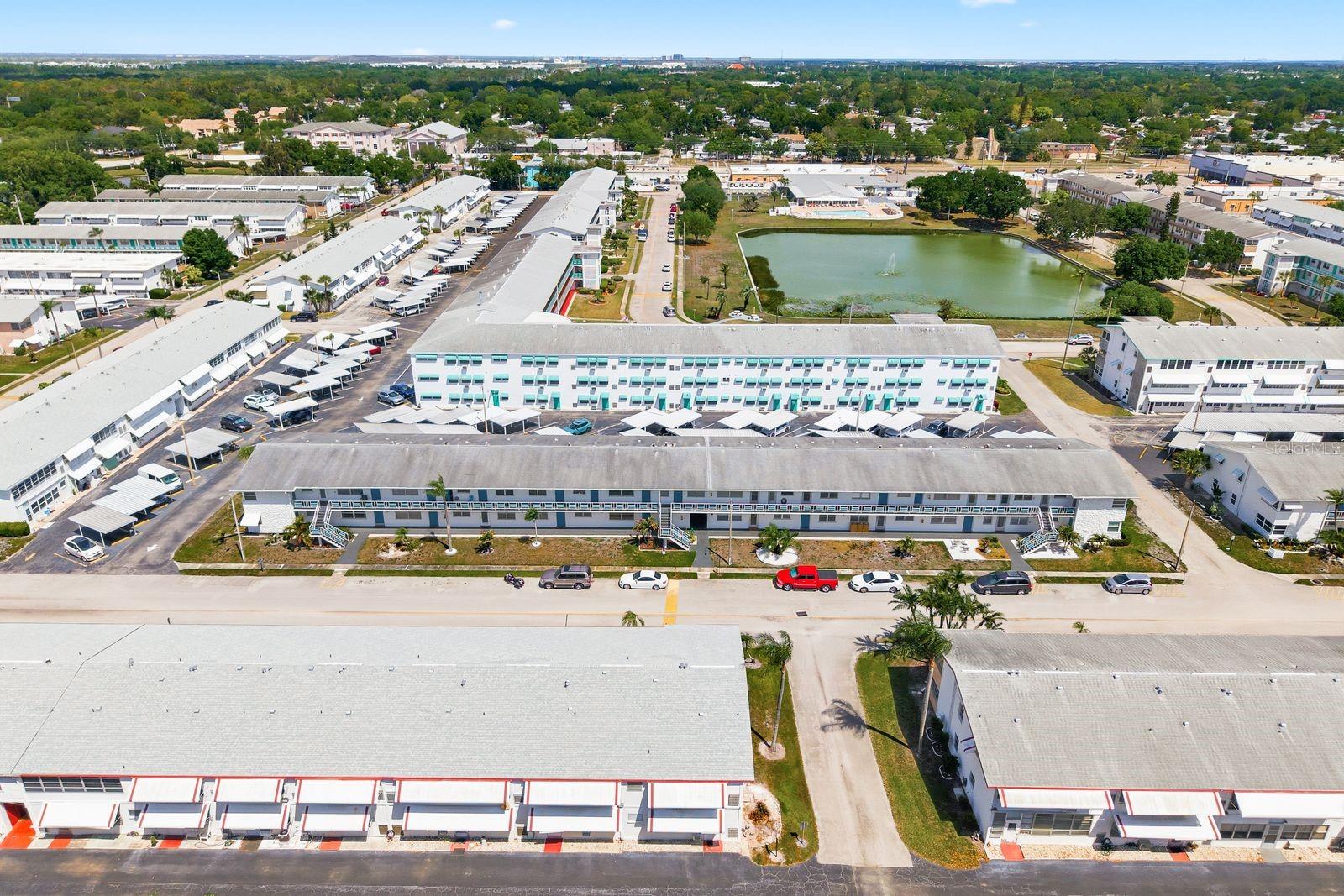 Image 35 of 39 For 2011 58th Avenue N 5