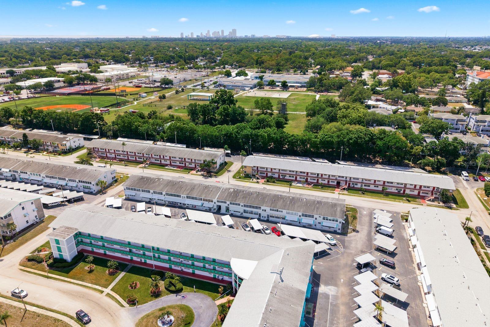 Image 38 of 39 For 2011 58th Avenue N 5