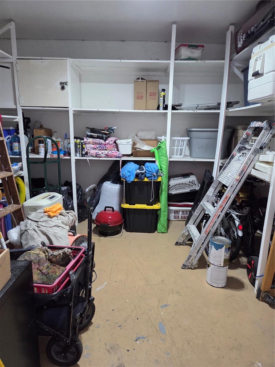 Image 42 of 43 For 2011 58th Avenue N 5