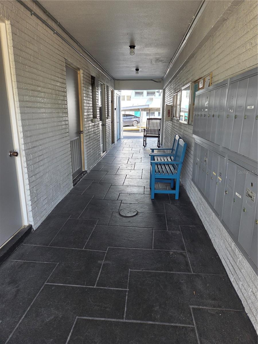 Image 43 of 43 For 2011 58th Avenue N 5