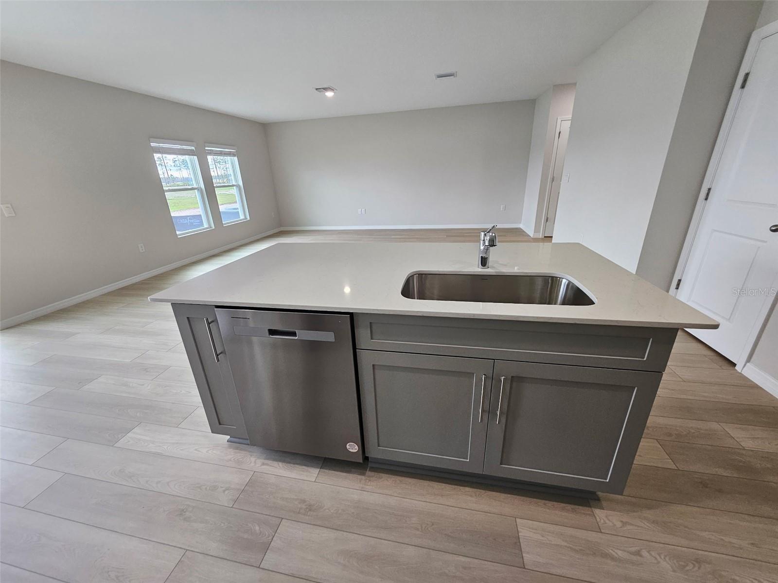 Image 7 of 12 For 37327 Sagemoor Drive