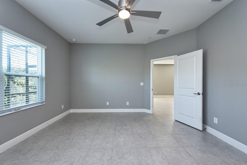 Image 12 of 36 For 4311 Star Apple Terrace