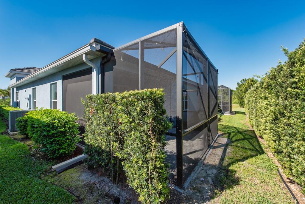 Image 26 of 36 For 4311 Star Apple Terrace