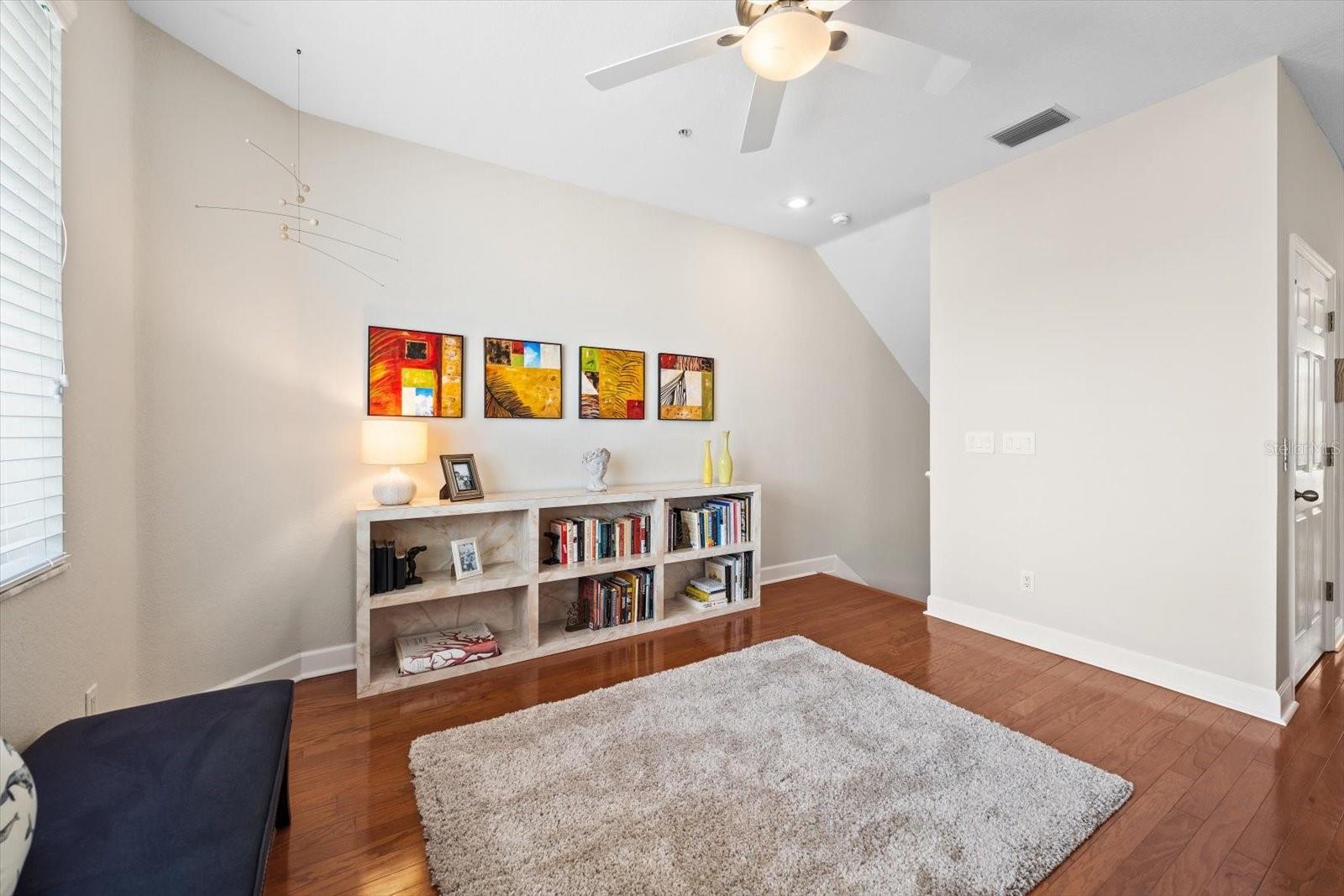 Image 9 of 60 For 103 Shoals Circle