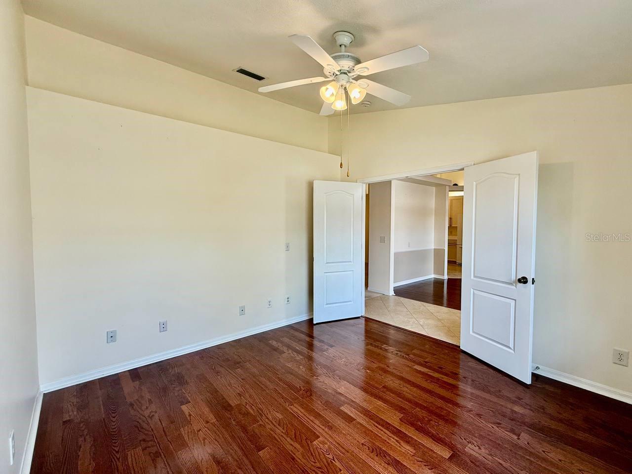 Image 10 of 46 For 9815 La Vonda Street