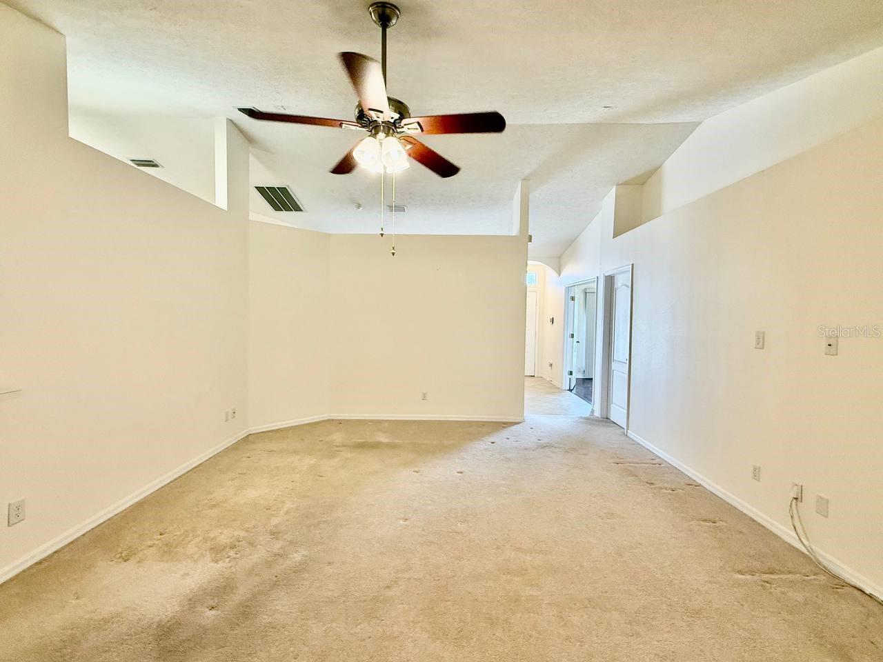 Image 12 of 46 For 9815 La Vonda Street