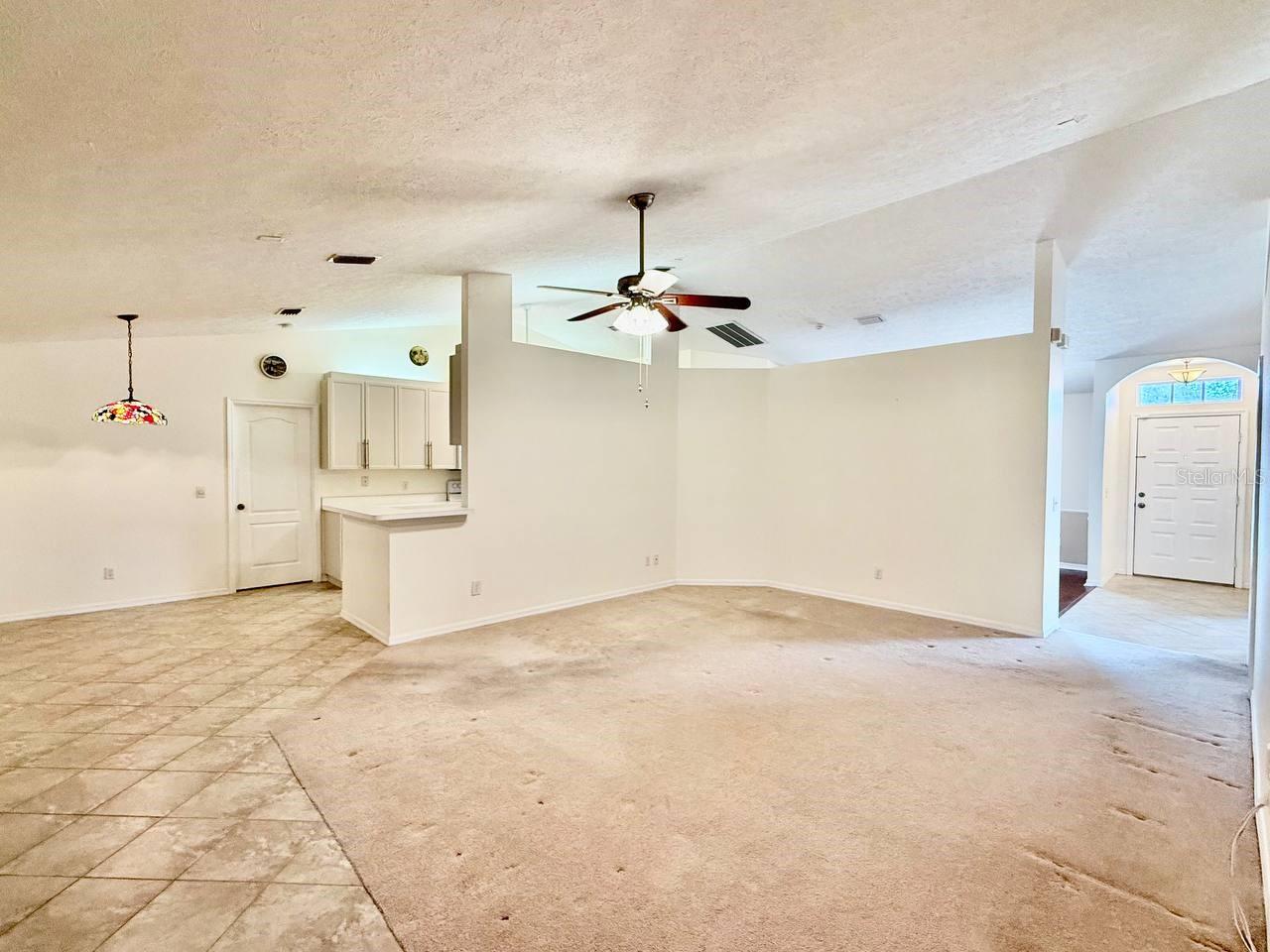 Image 13 of 46 For 9815 La Vonda Street