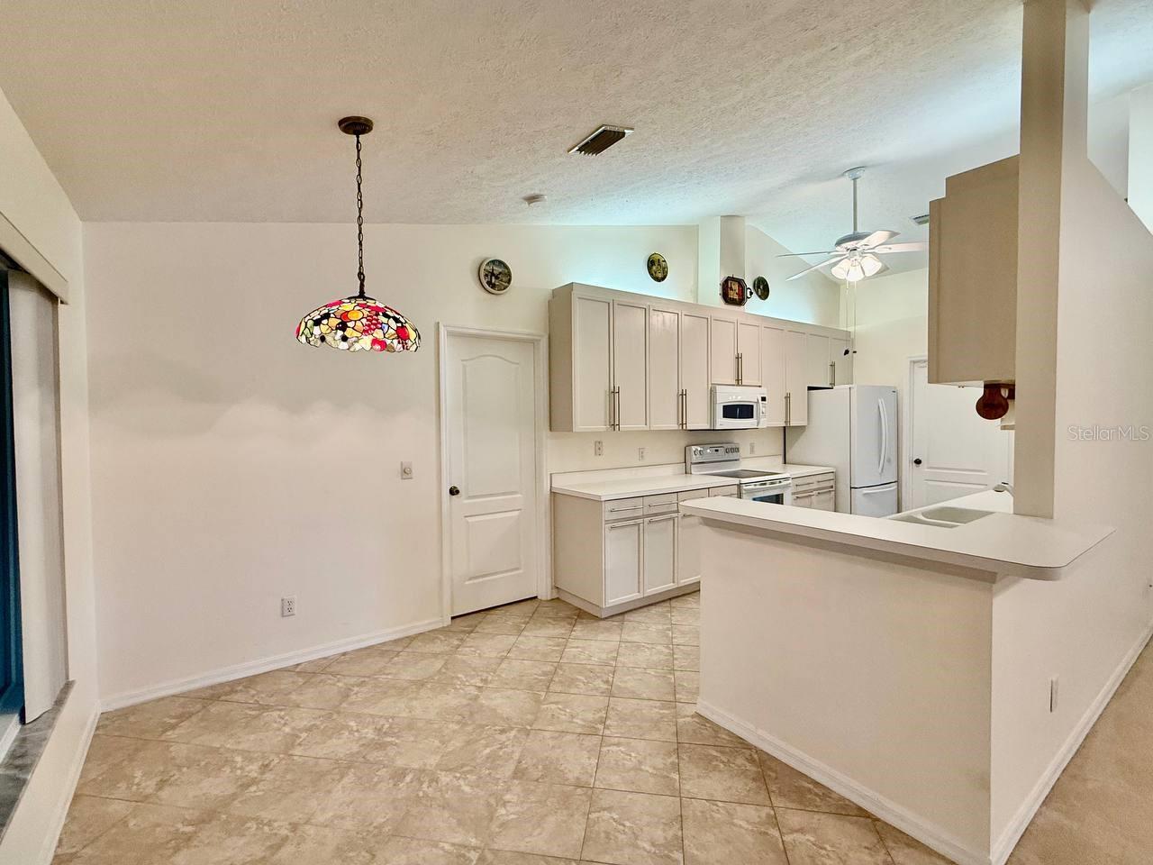 Image 15 of 46 For 9815 La Vonda Street