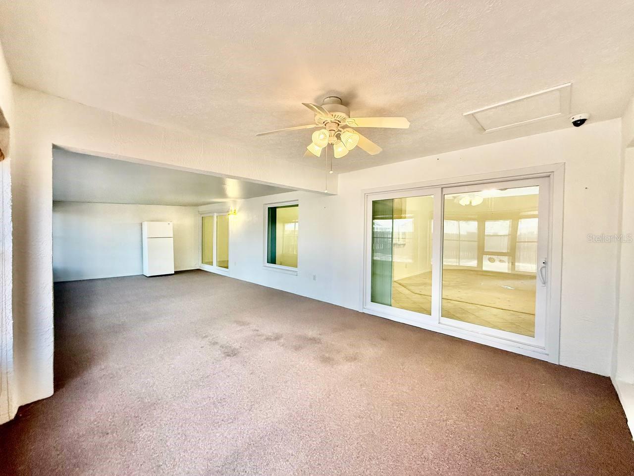 Image 40 of 46 For 9815 La Vonda Street