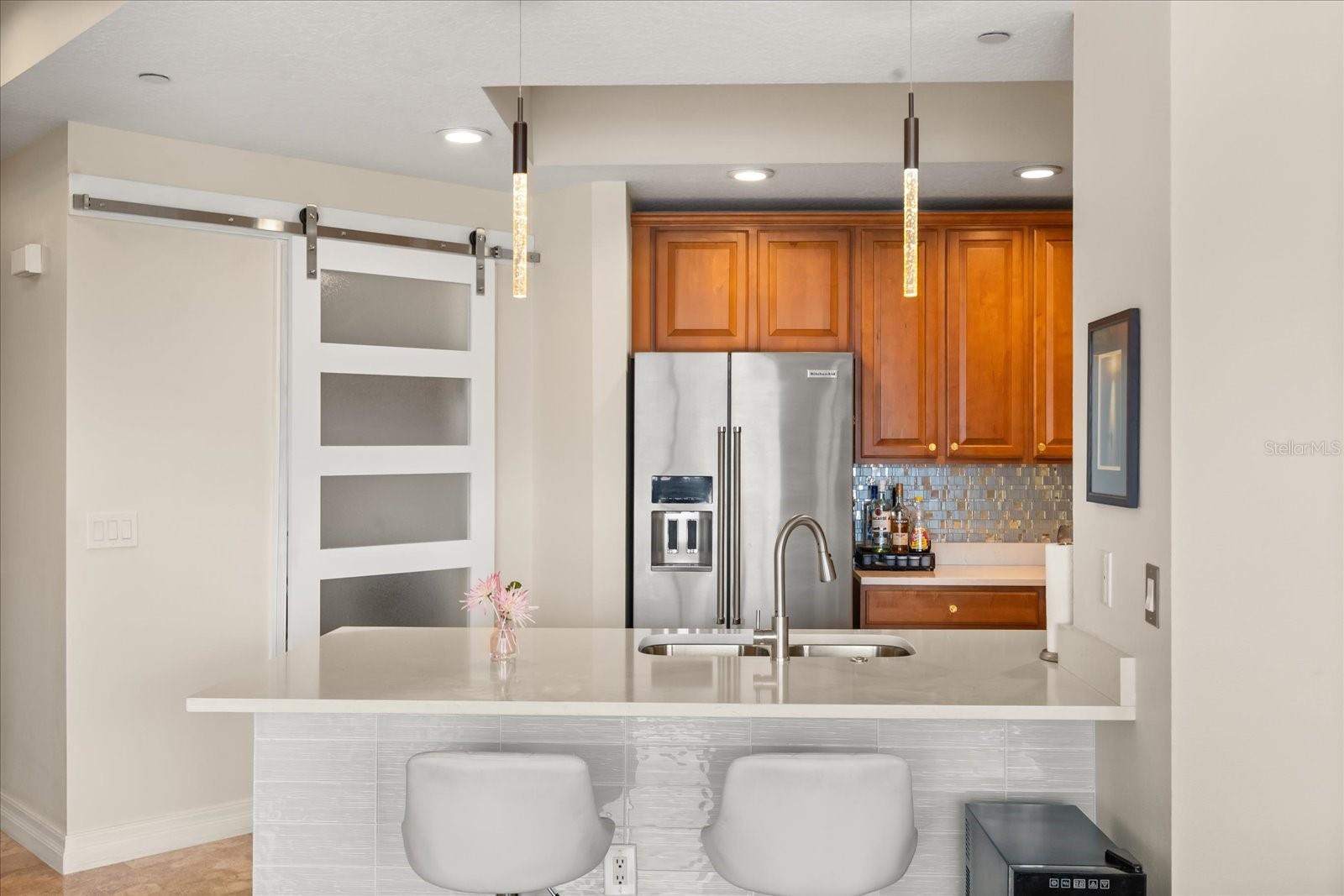 Listing photo id 8 for 1209 Cumberland Avenue 807