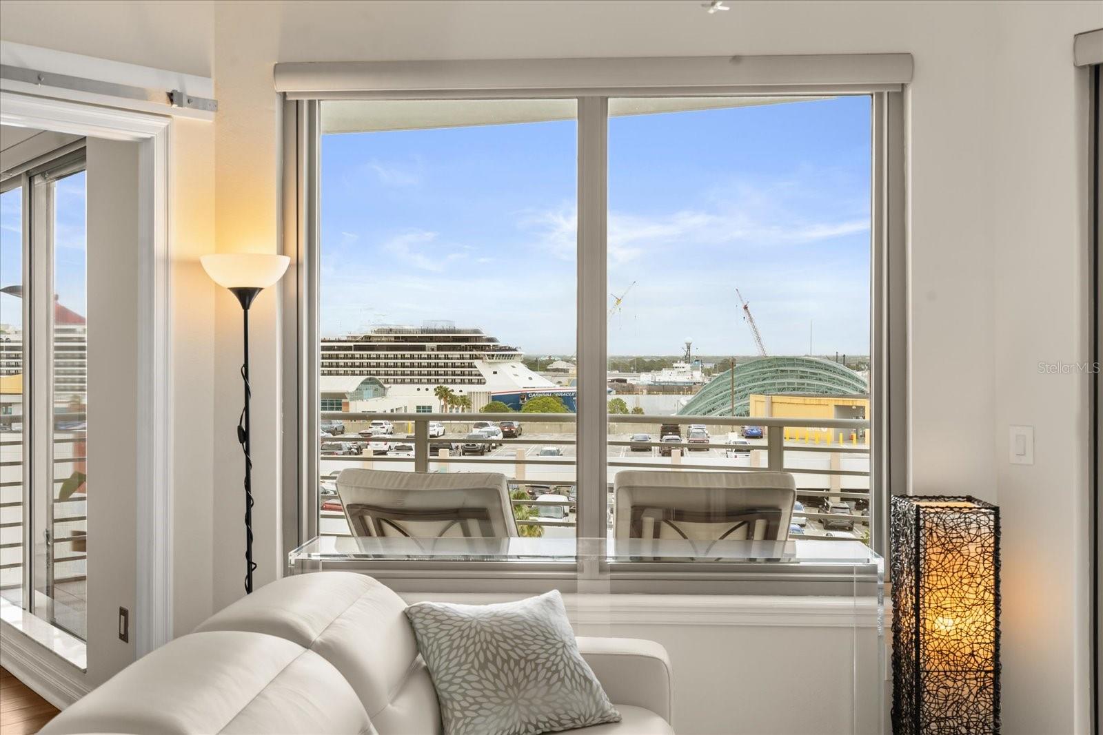 Listing photo id 18 for 1209 Cumberland Avenue 807