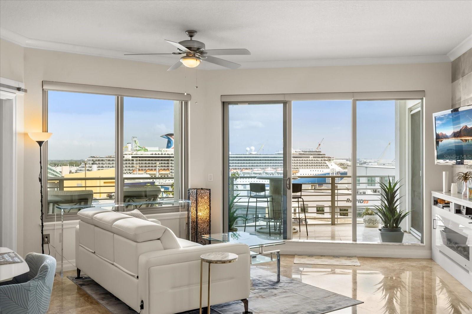 Listing photo id 1 for 1209 Cumberland Avenue 807