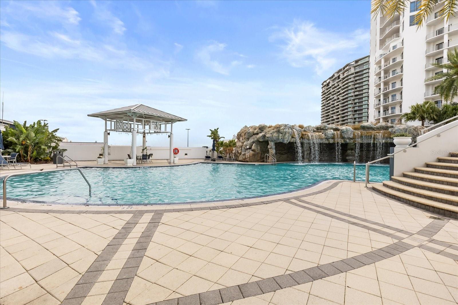 Listing photo id 29 for 1209 Cumberland Avenue 807