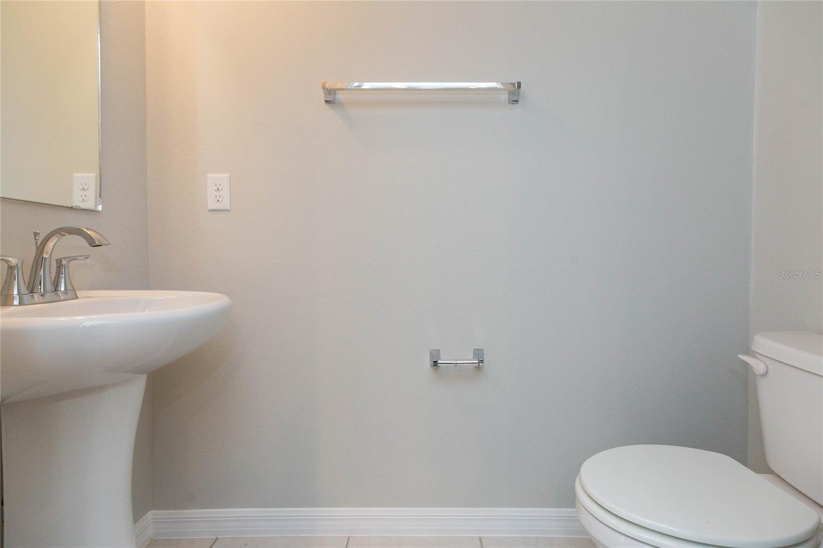 Image 13 of 29 For 4734 Spatter Dock Street