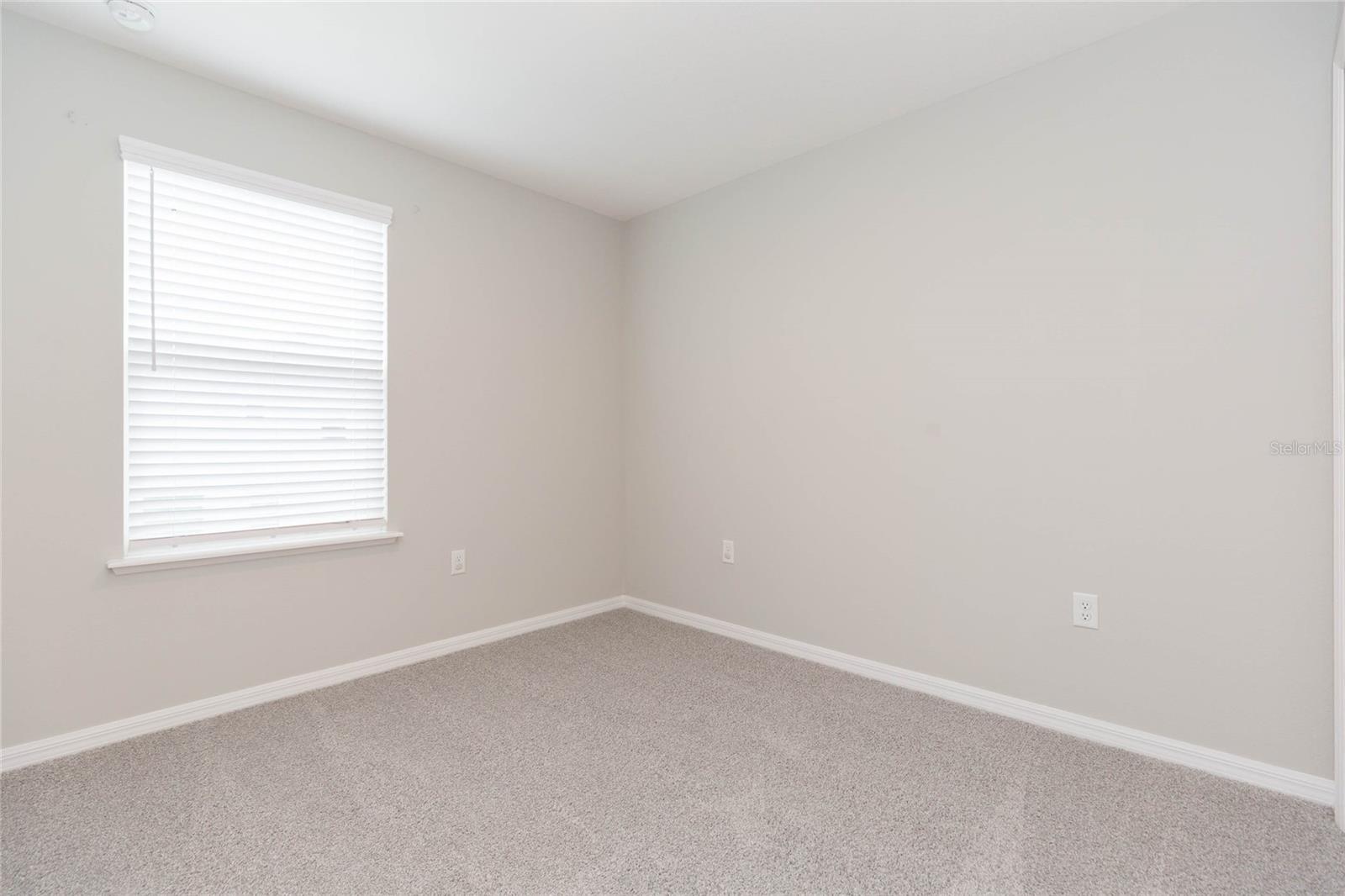 Image 21 of 29 For 4734 Spatter Dock Street