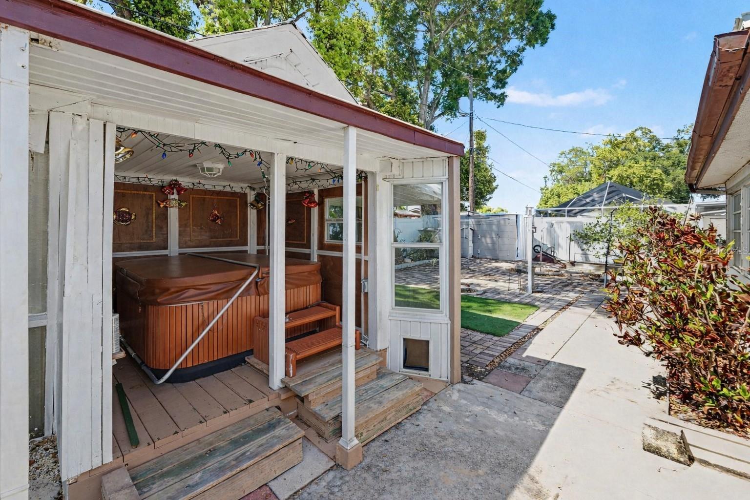 Image 19 of 29 For 1538 Lake Avenue