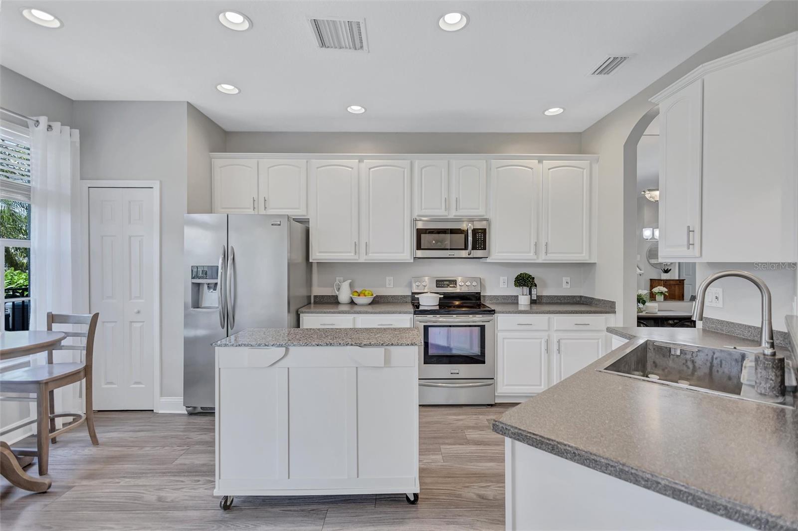 Image 14 of 54 For 14520 Mirabelle Vista Circle