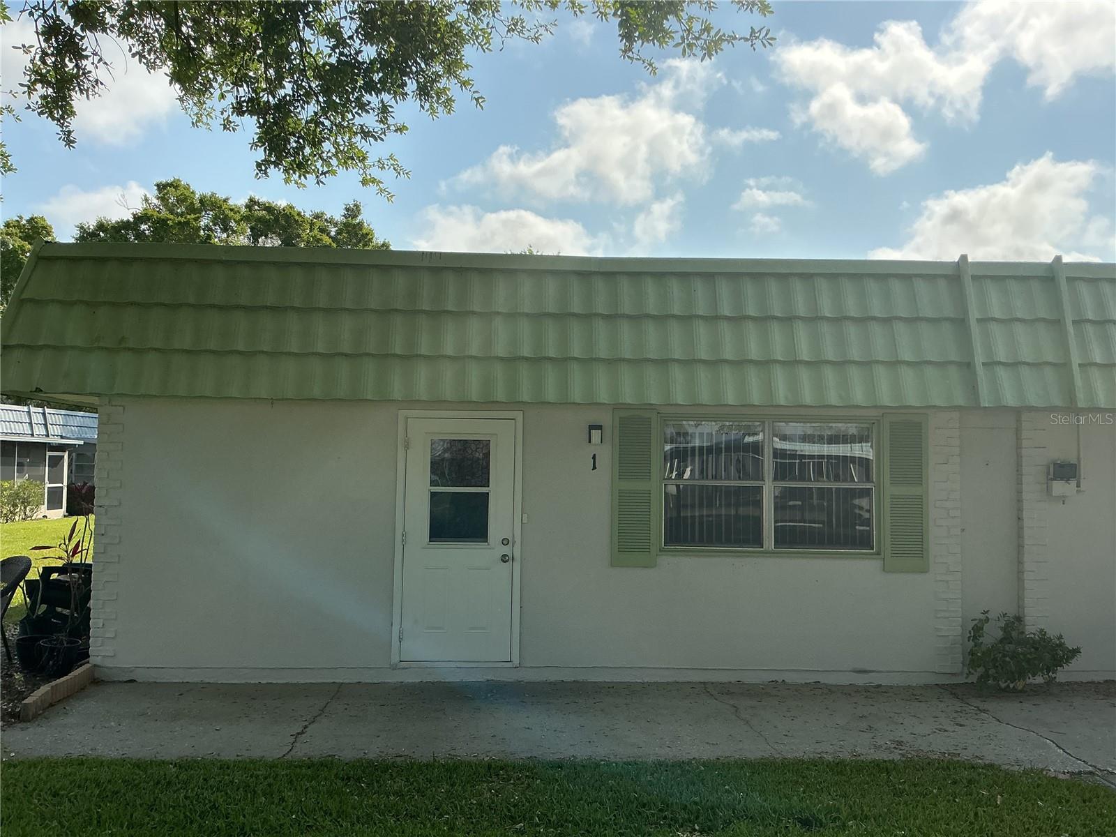 Image 2 of 19 For 1802 Bedford Lane 1