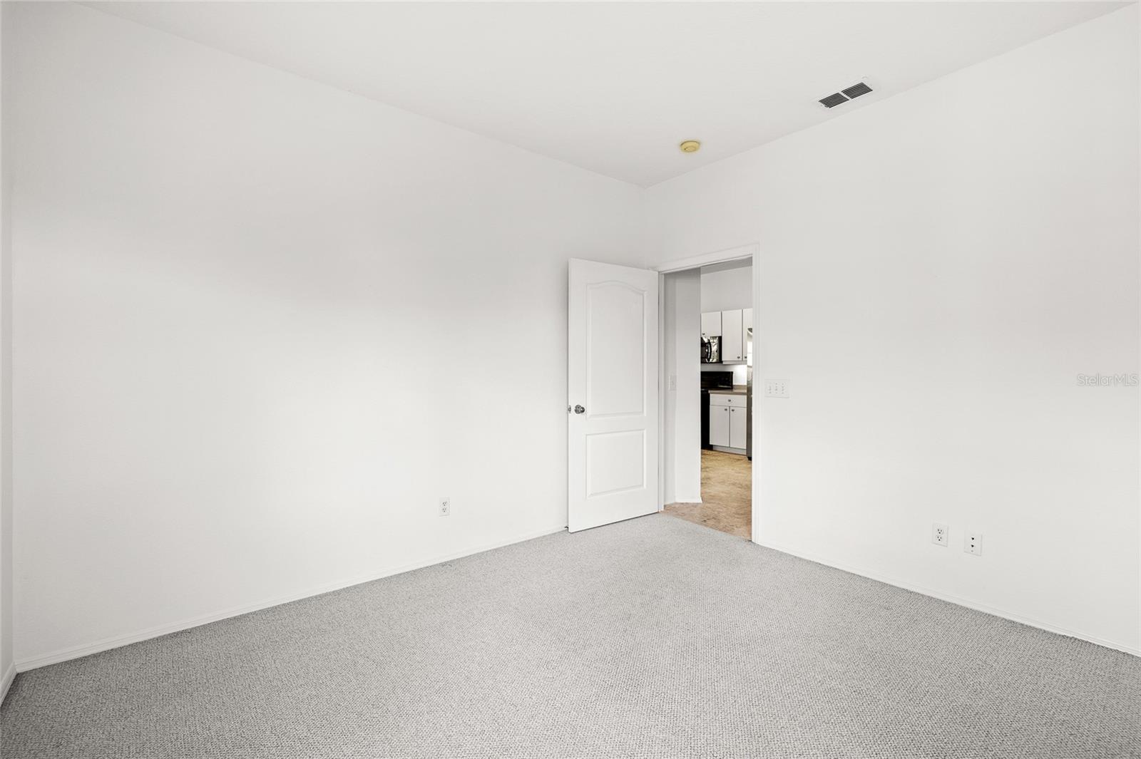 Image 21 of 46 For 9838 Bridgeton Drive