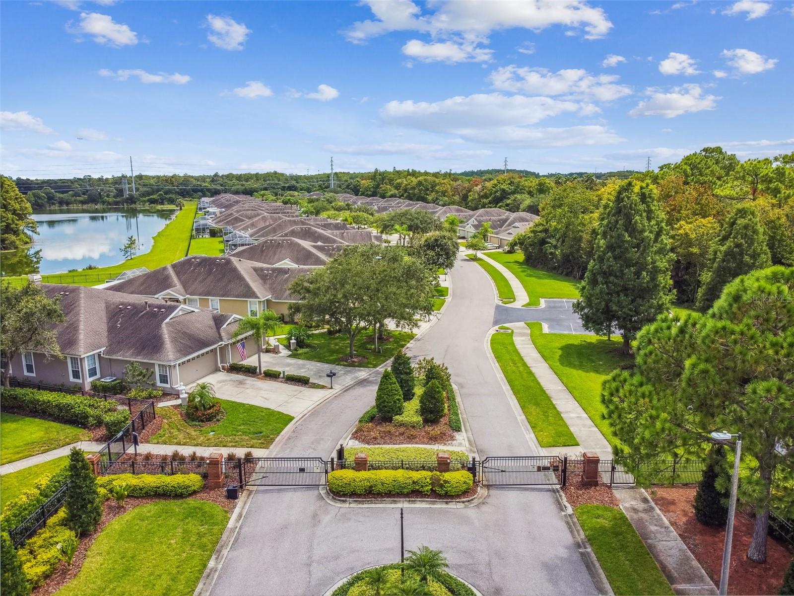 Image 33 of 46 For 9838 Bridgeton Drive