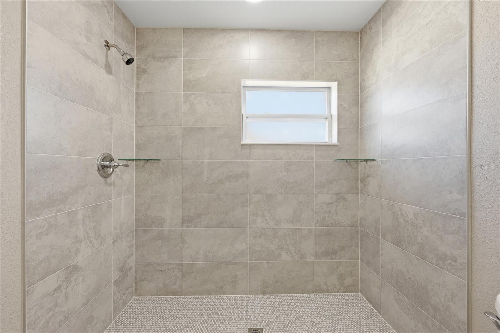 Image 28 of 40 For 1817 Hunt Lane