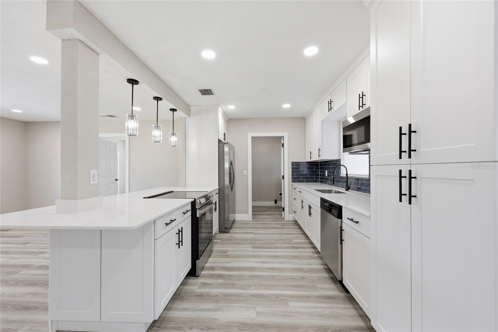 Image 8 of 40 For 1817 Hunt Lane