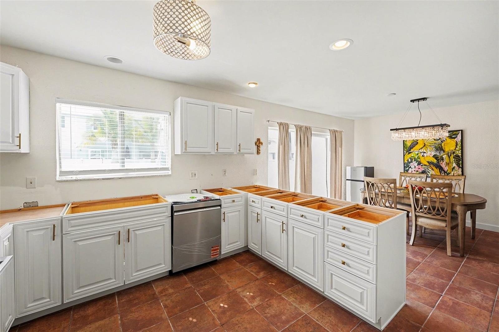 Image 10 of 30 For 6490 Cape Hatteras Way Ne 4