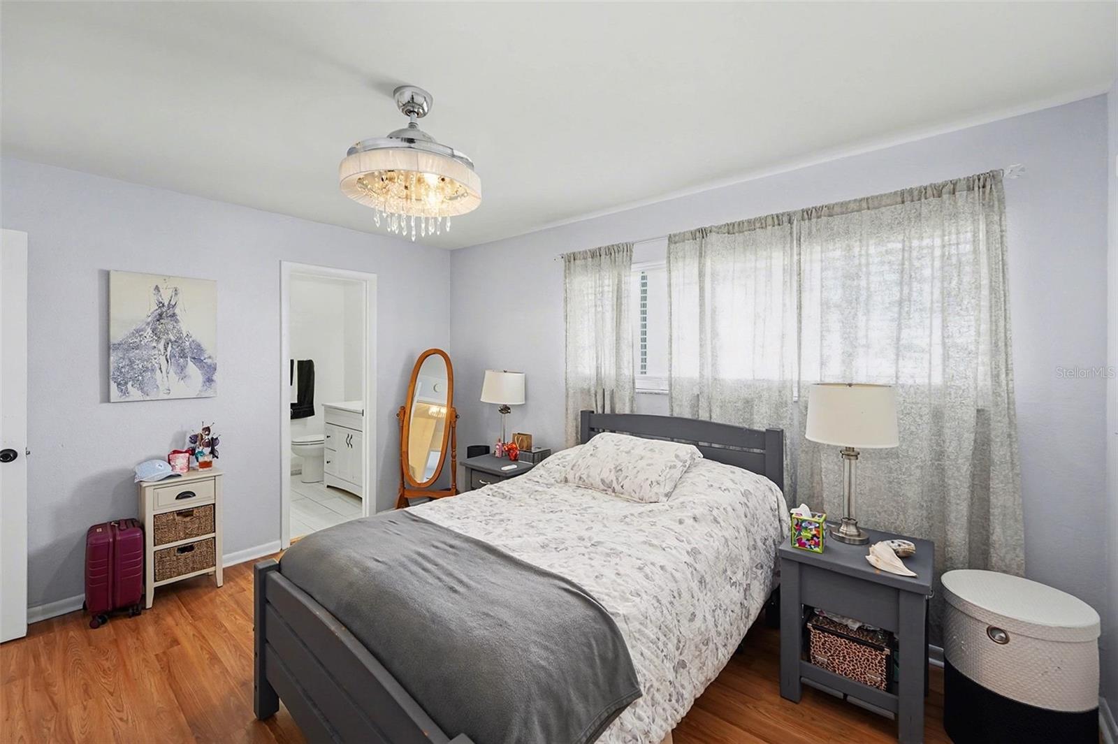 Image 13 of 30 For 6490 Cape Hatteras Way Ne 4