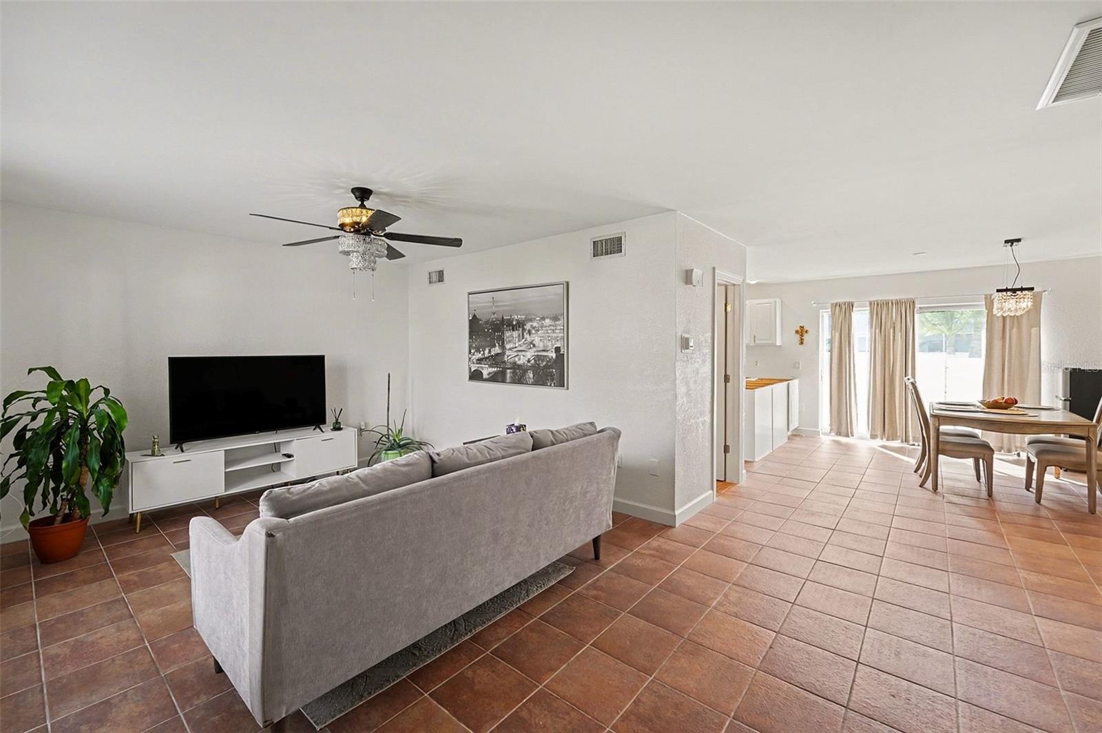 Image 5 of 30 For 6490 Cape Hatteras Way Ne 4