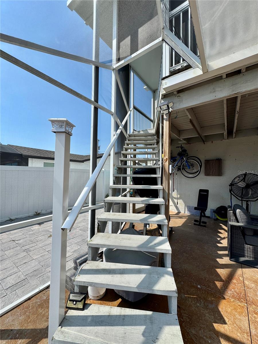 Image 27 of 69 For 7650 Hatteras Drive