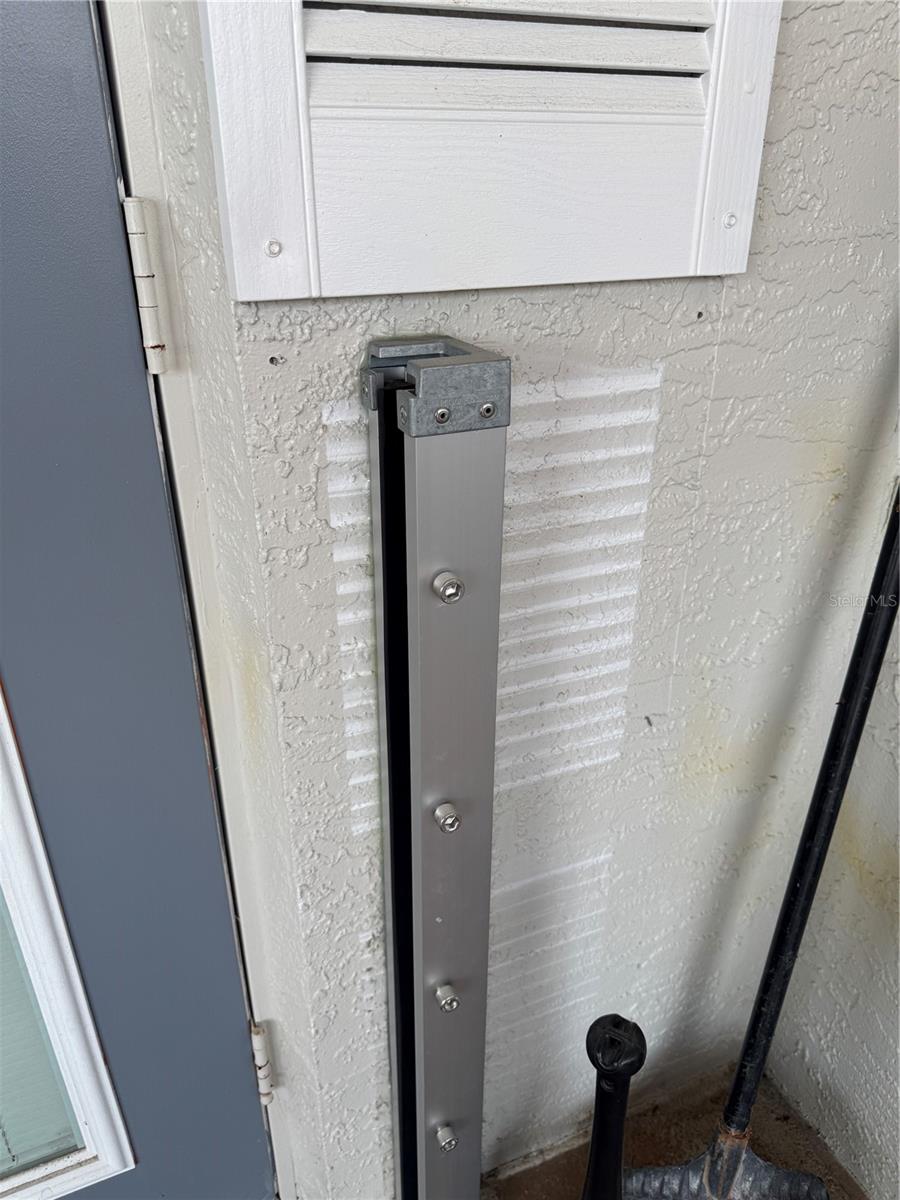 Image 37 of 69 For 7650 Hatteras Drive