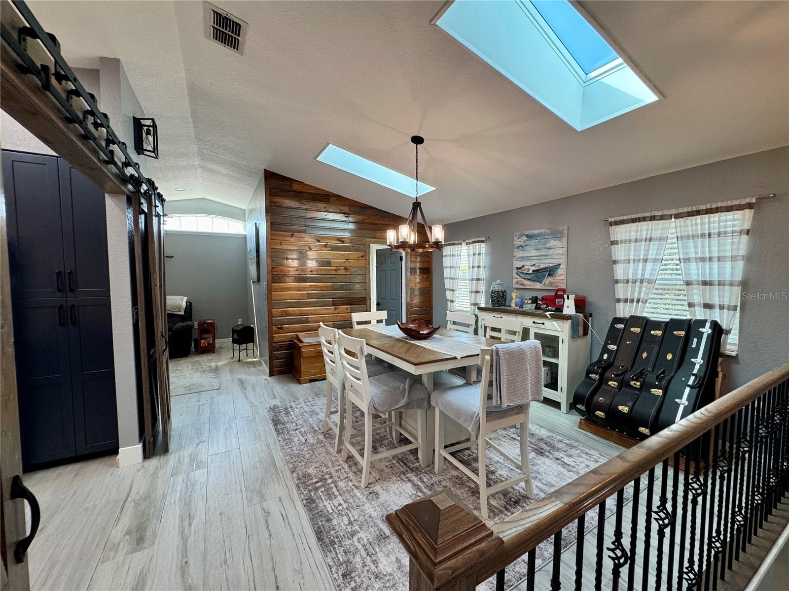 Image 43 of 69 For 7650 Hatteras Drive