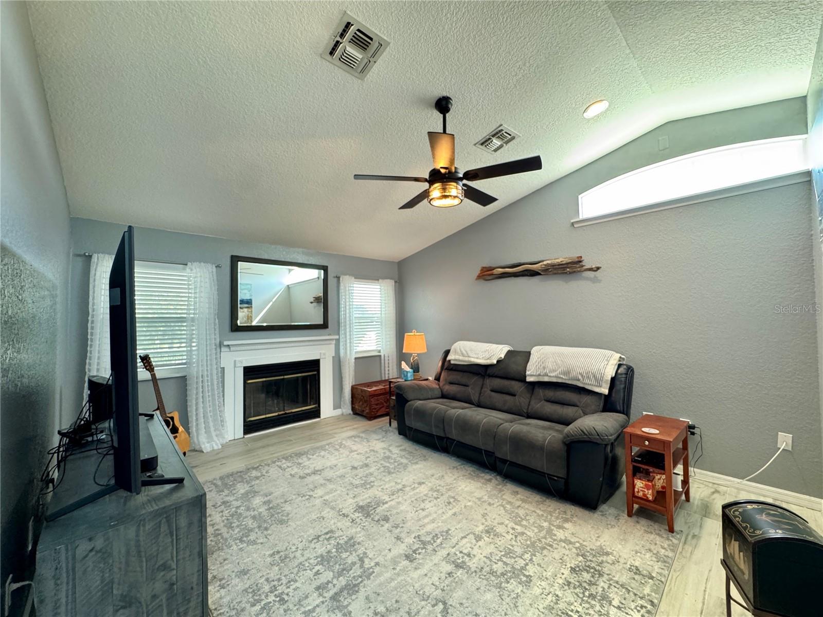 Image 47 of 69 For 7650 Hatteras Drive