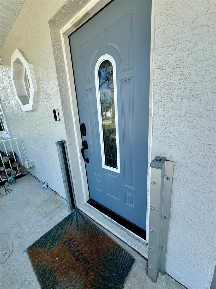 Image 6 of 69 For 7650 Hatteras Drive