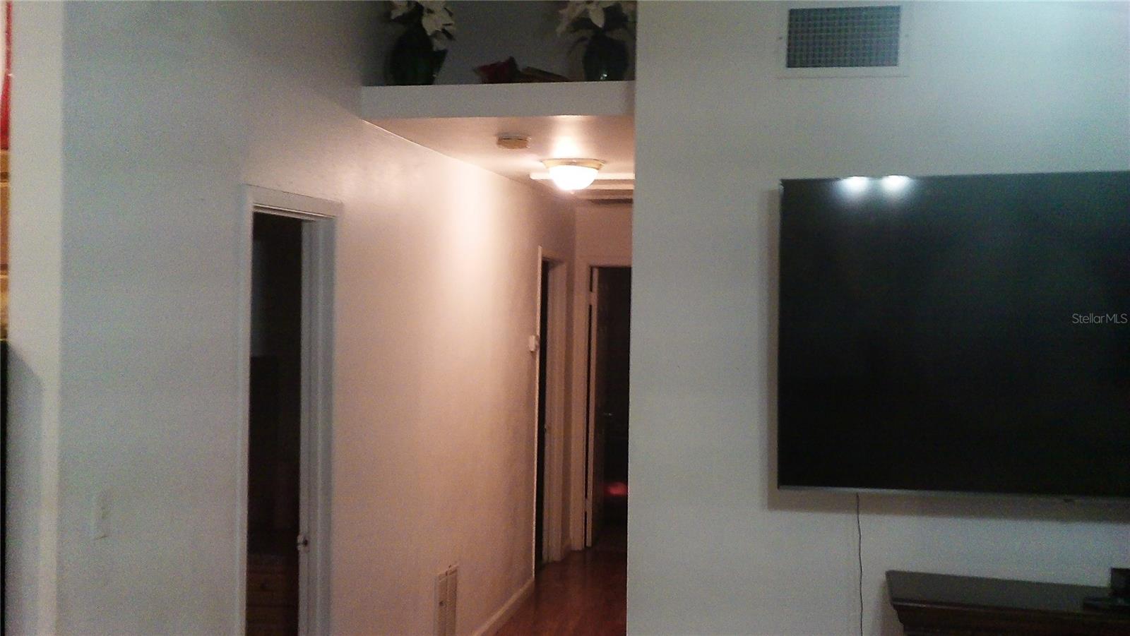 Image 16 of 19 For 3227 Queensboro Avenue S