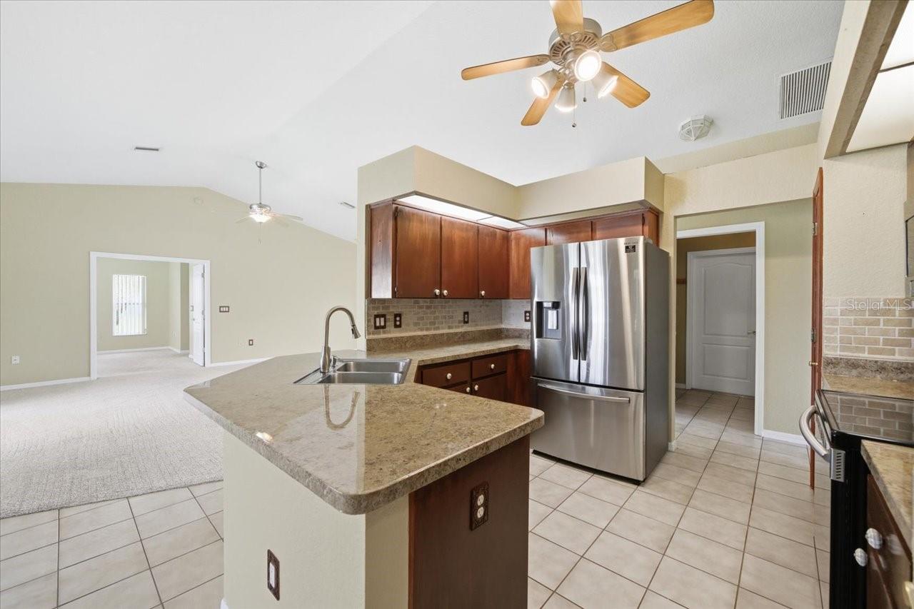 Image 14 of 44 For 15173 Woodbury Road