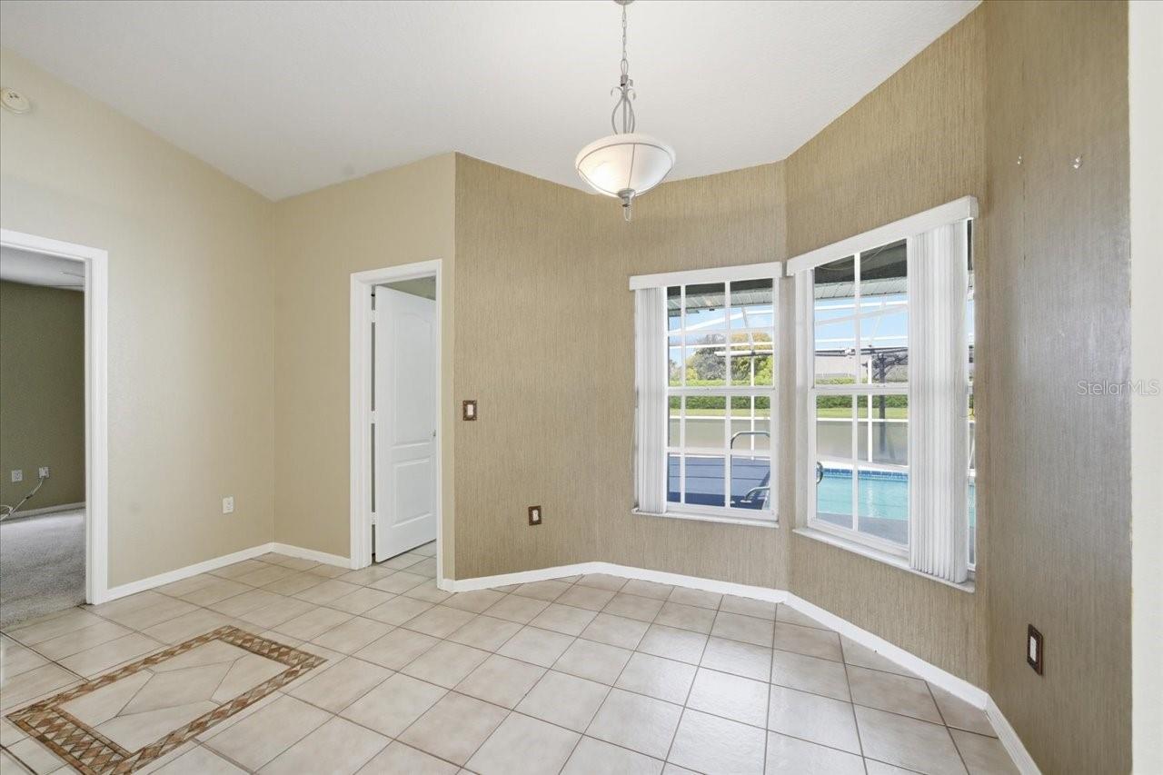 Image 19 of 44 For 15173 Woodbury Road