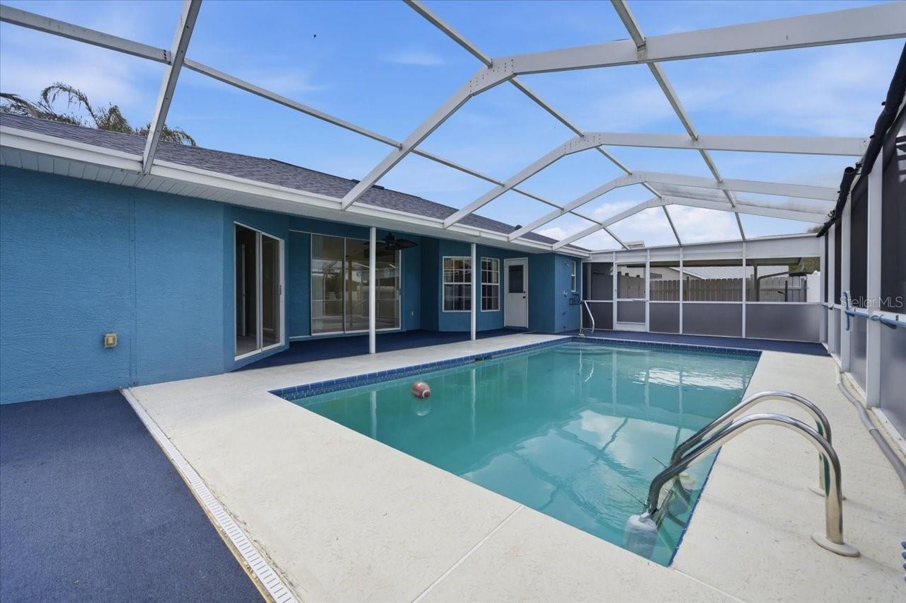 Image 39 of 44 For 15173 Woodbury Road