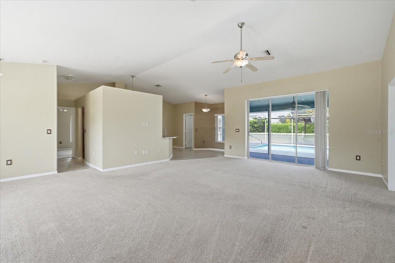 Image 9 of 44 For 15173 Woodbury Road