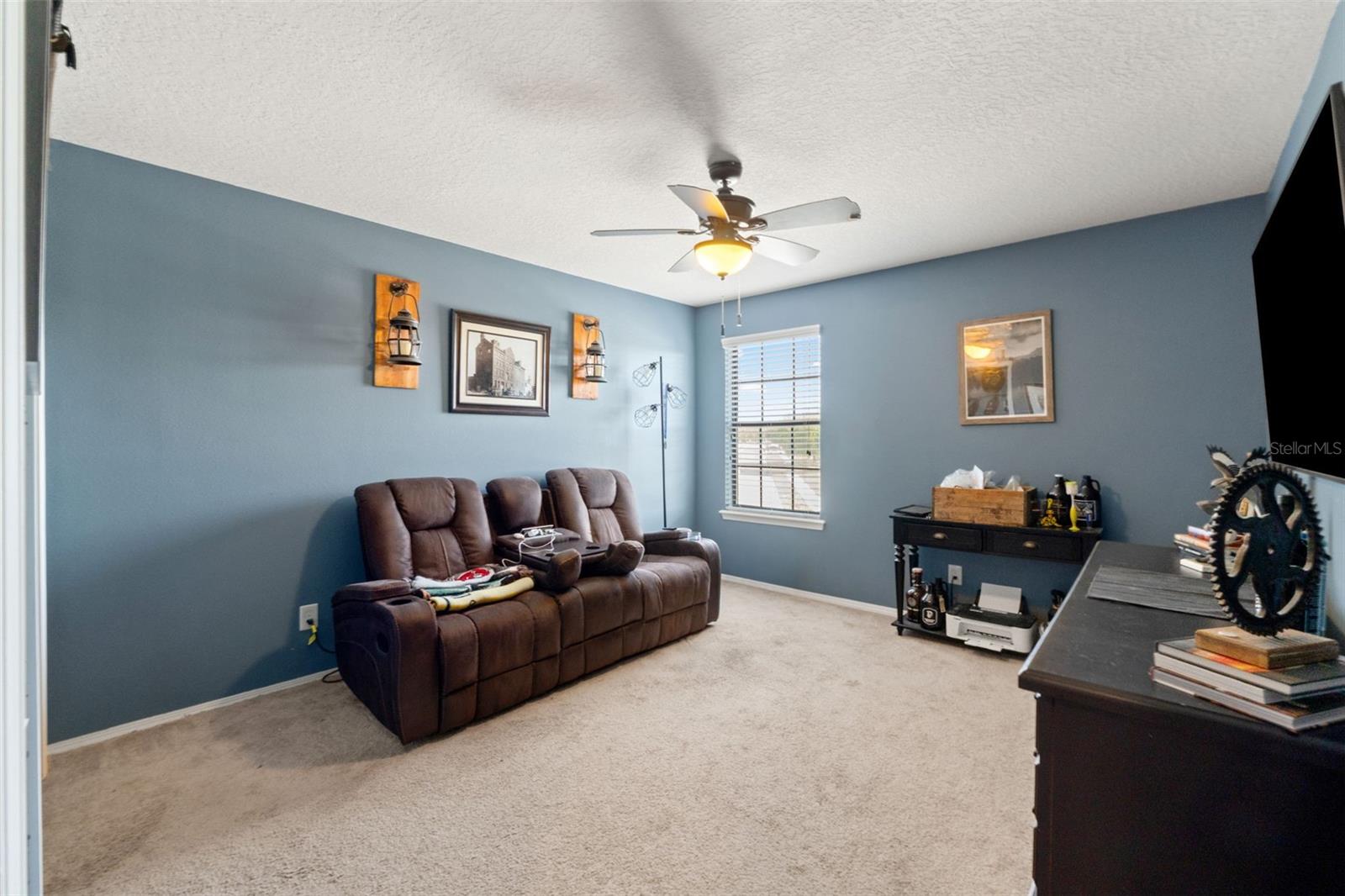 Image 18 of 59 For 647 Alpine Thistle Drive